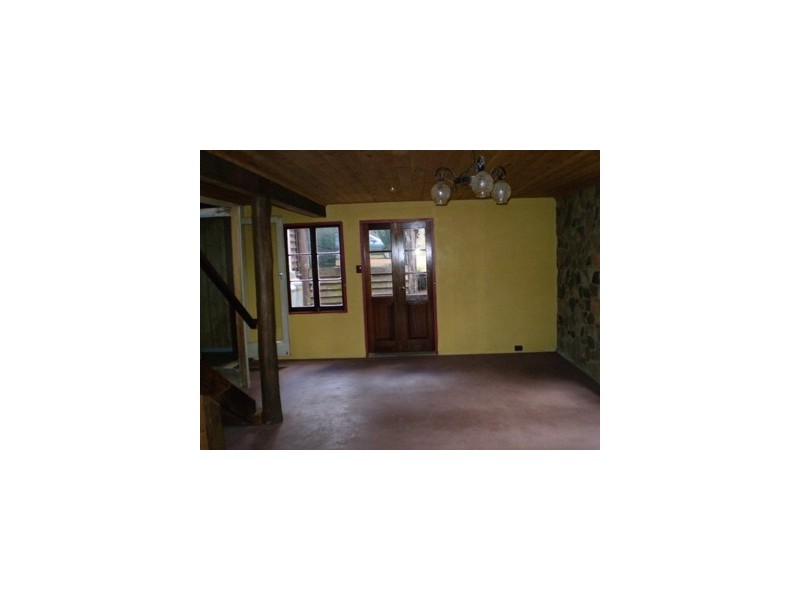 47 Holyoake Road, Dwellingup WA 6213