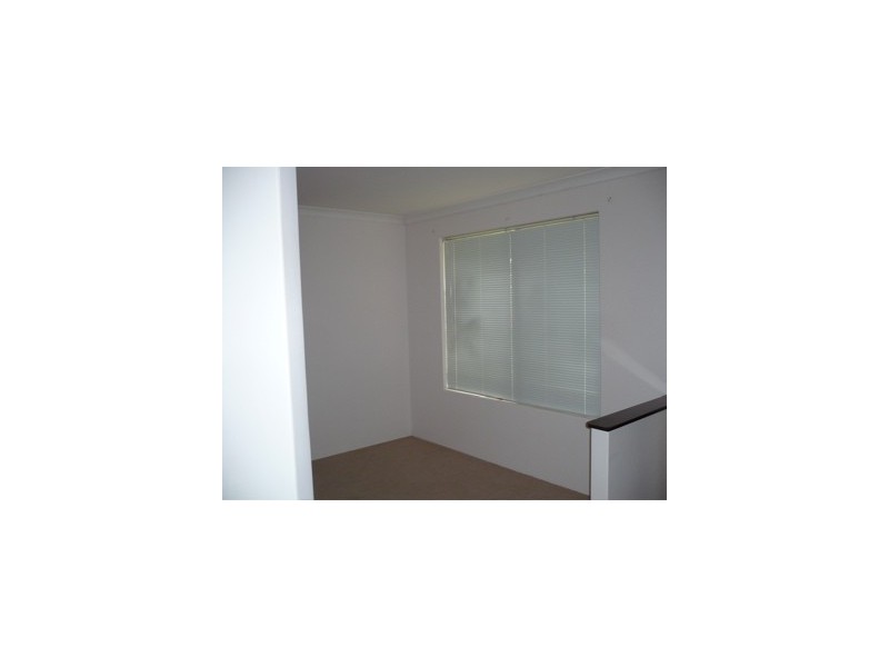 21 B Alexander Drive, Waroona WA 6215