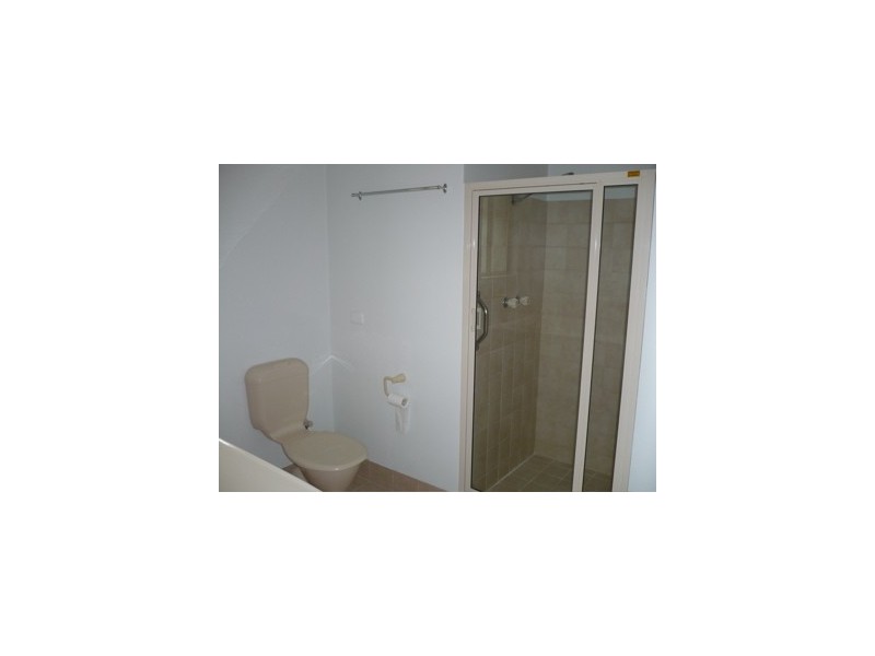 21 B Alexander Drive, Waroona WA 6215