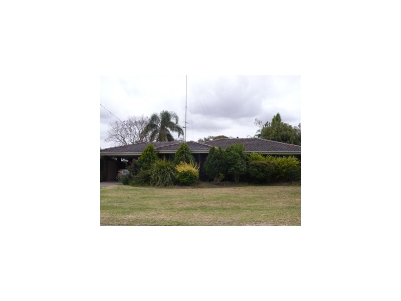 24 Jackson Street, Waroona WA 6215