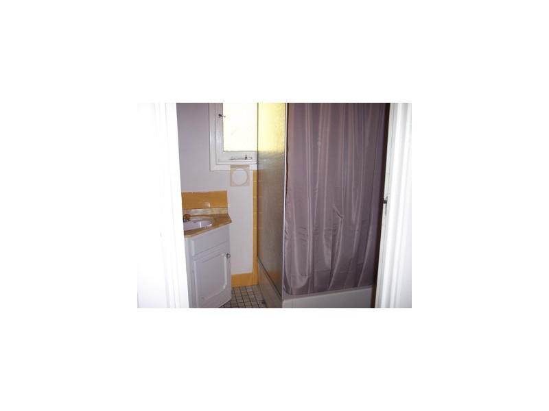 64 Congdon Ave, Pinjarra WA 6208