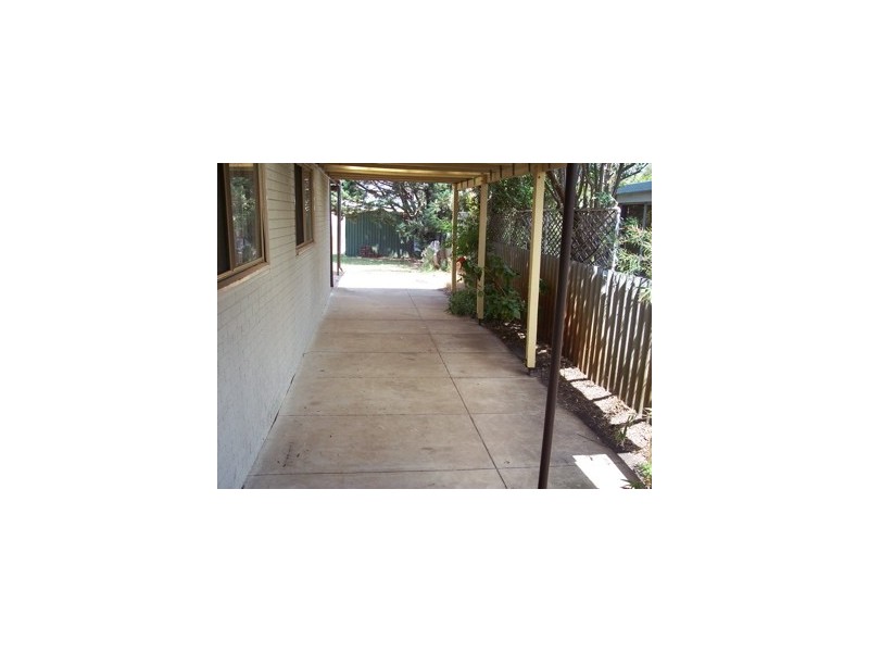 64 Congdon Ave, Pinjarra WA 6208