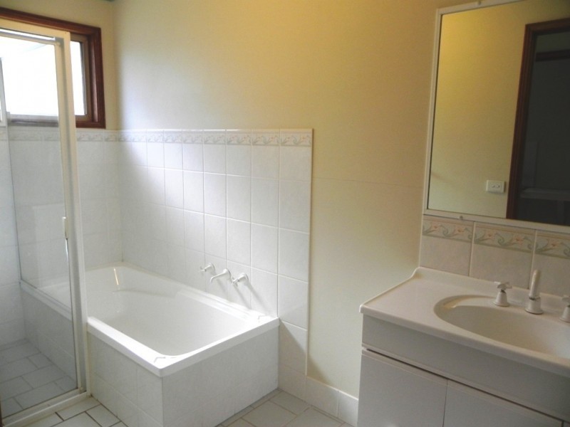 26 Kalinda Road, Bullaburra NSW 2784