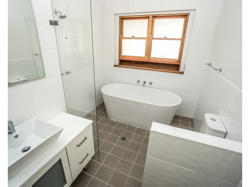 2/285 Great Western Highway, Lawson NSW 2783