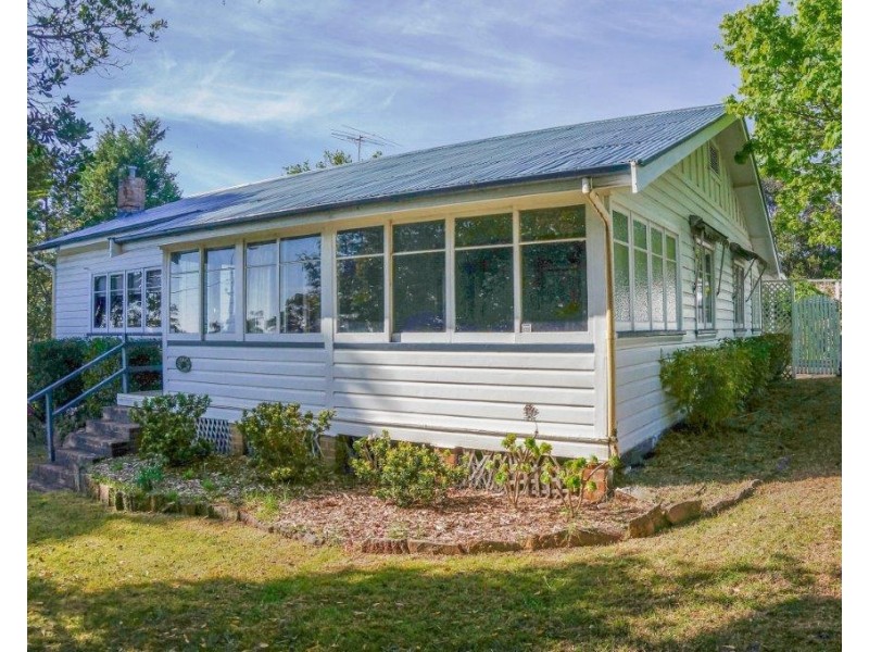 339 Great Western Highway, Bullaburra NSW 2784