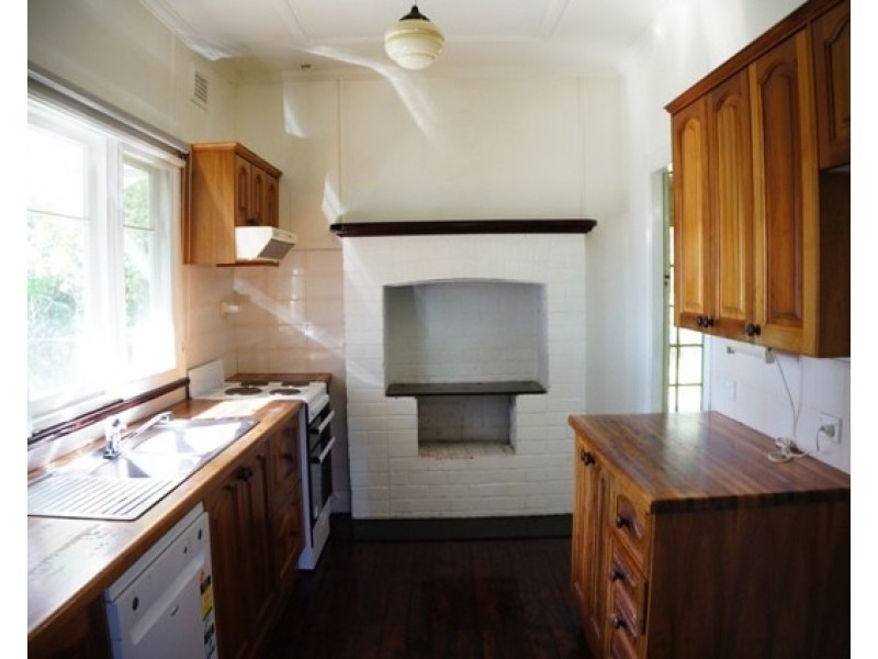 339 Great Western Highway, Bullaburra NSW 2784