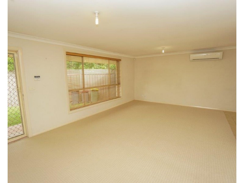 2/5 Sheba Crescent, South Penrith NSW 2750