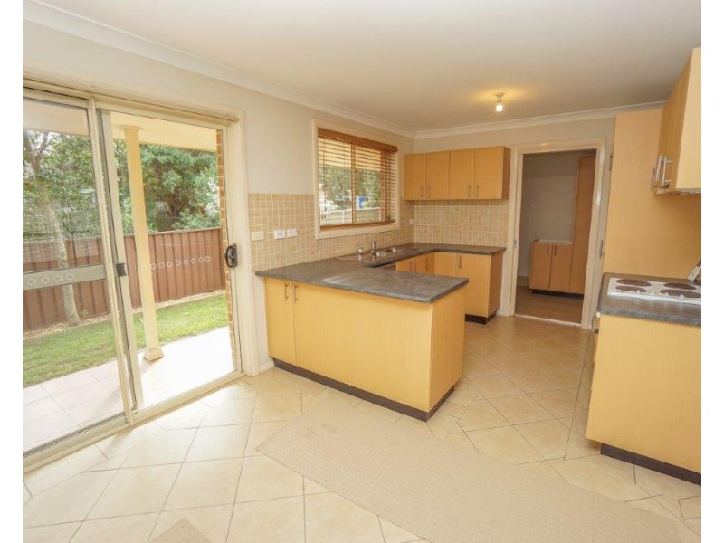 2/5 Sheba Crescent, South Penrith NSW 2750