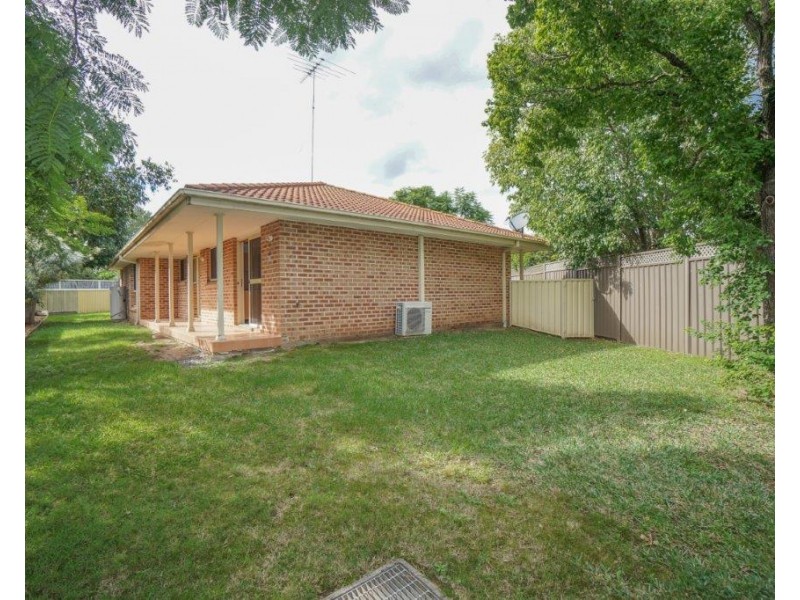 2/5 Sheba Crescent, South Penrith NSW 2750