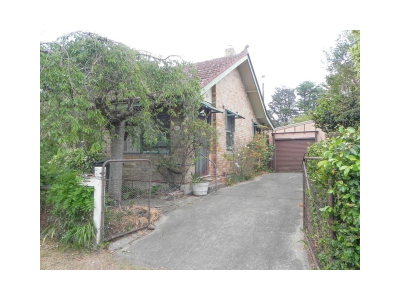 11 Kalinda Road, Bullaburra NSW 2784