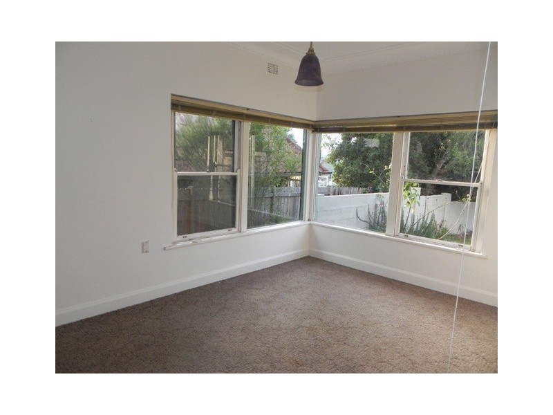 11 Kalinda Road, Bullaburra NSW 2784