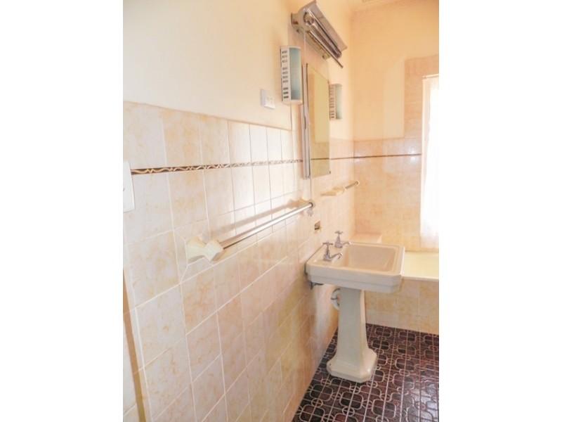 11 Kalinda Road, Bullaburra NSW 2784