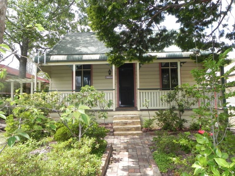 10 Charles Street, Lawson NSW 2783