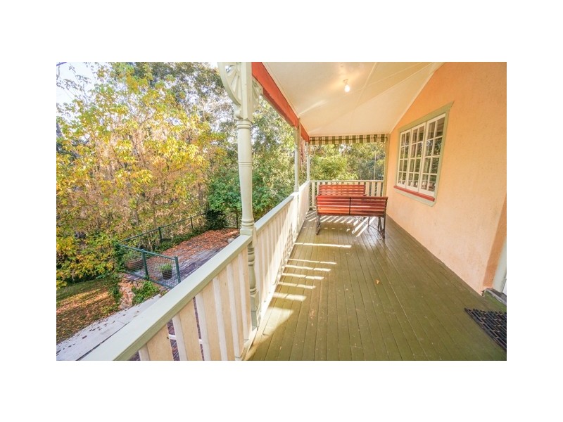 61 Lawson View Pde, Wentworth Falls NSW 2782