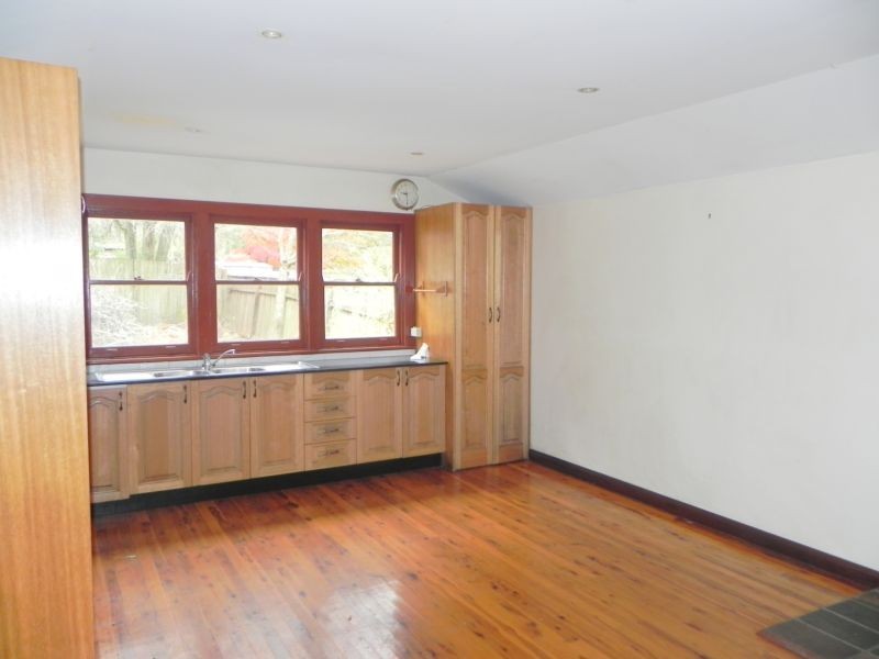 4 Kurrawan Street, Katoomba NSW 2780