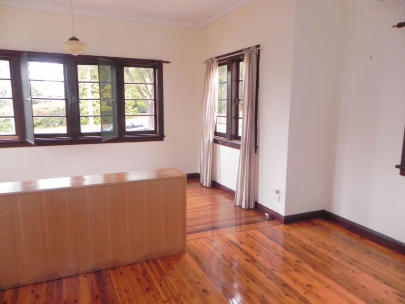 4 Kurrawan Street, Katoomba NSW 2780