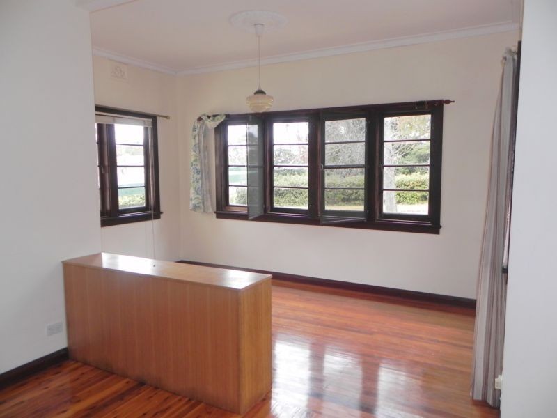 4 Kurrawan Street, Katoomba NSW 2780