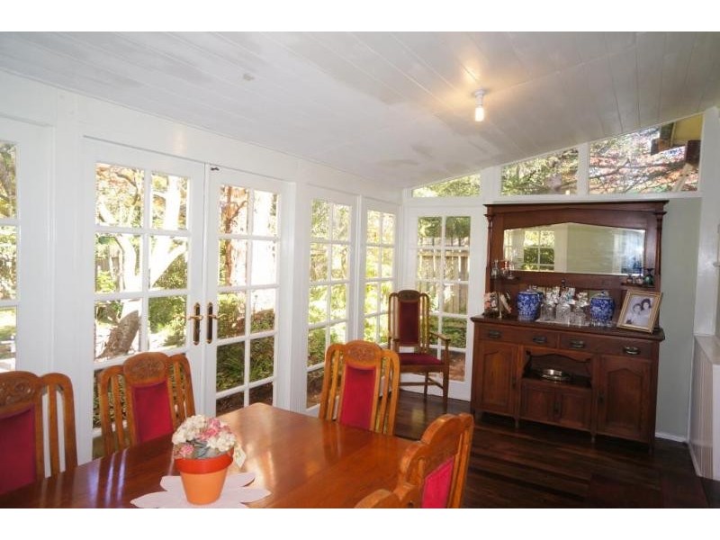 6 Backhouse Street, Wentworth Falls NSW 2782