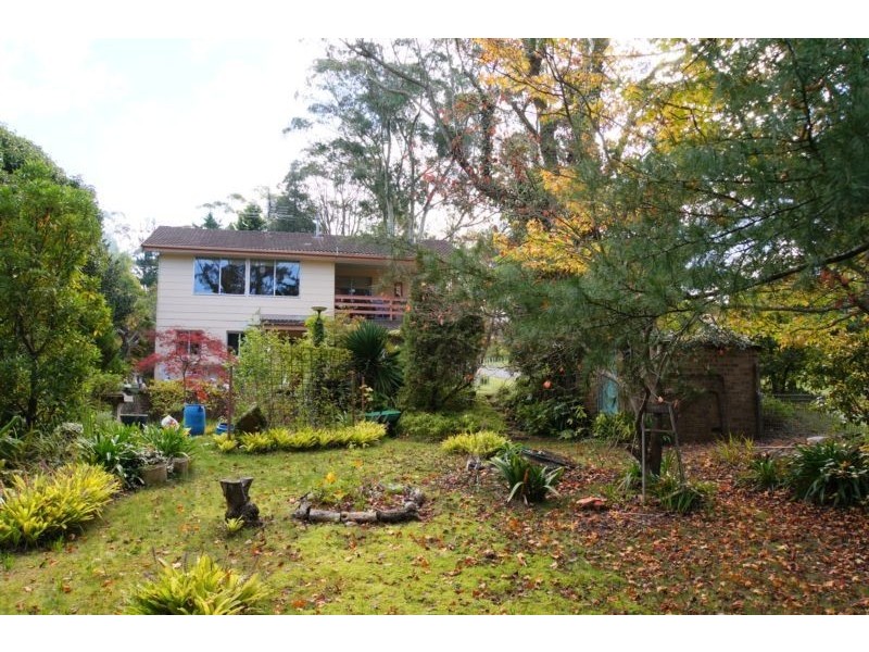 14 Genevieve Road, Bullaburra NSW 2784