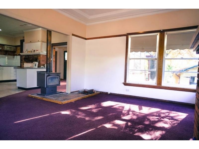 225 Great Western Highway, Hazelbrook NSW 2779