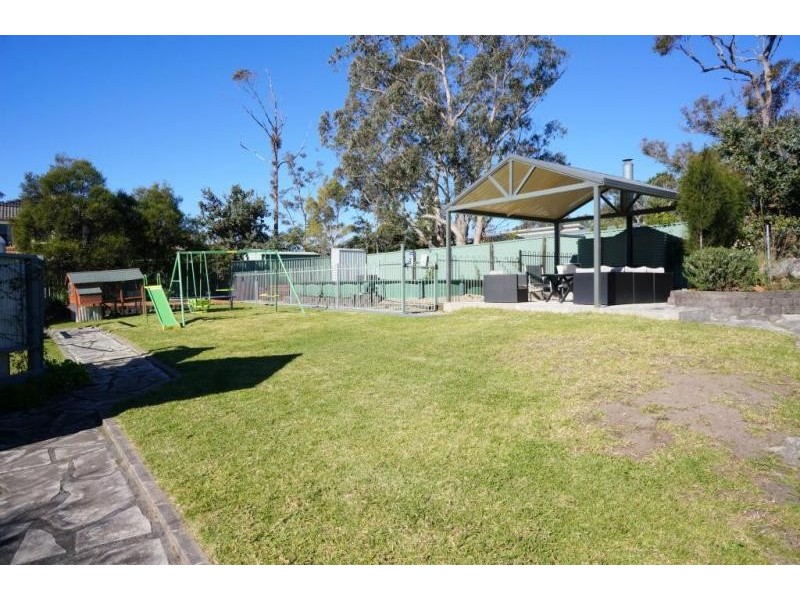 9 Queens View Crescent, Lawson NSW 2783