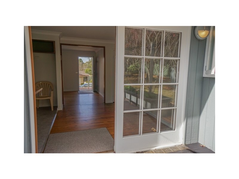24 Hilll Street, Wentworth Falls NSW 2782