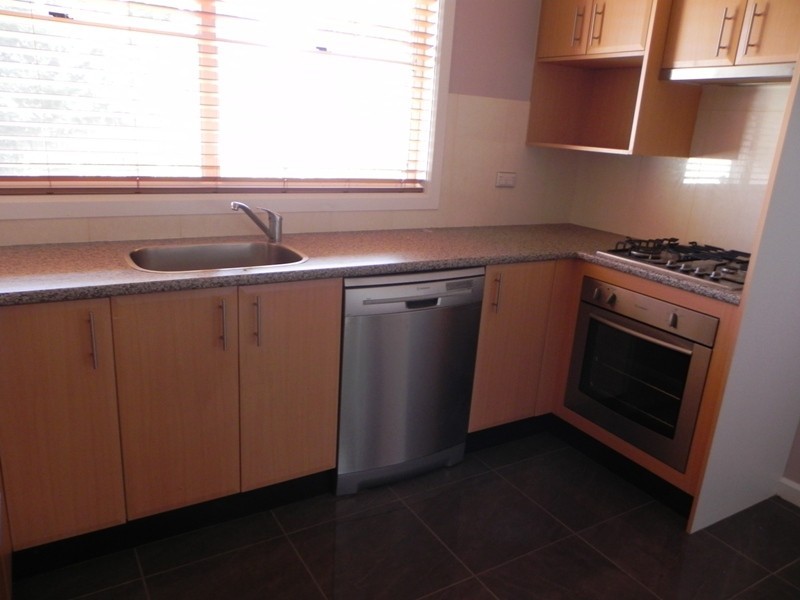 2 Page Avenue, Wentworth Falls NSW 2782