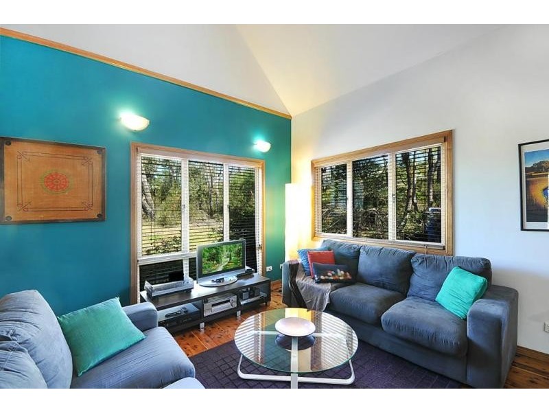 22 Wide View Avenue, Woodford NSW 2778