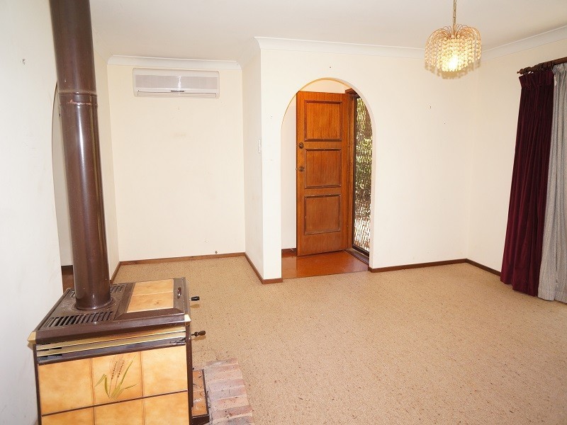 13 Genevieve Road, Bullaburra NSW 2784