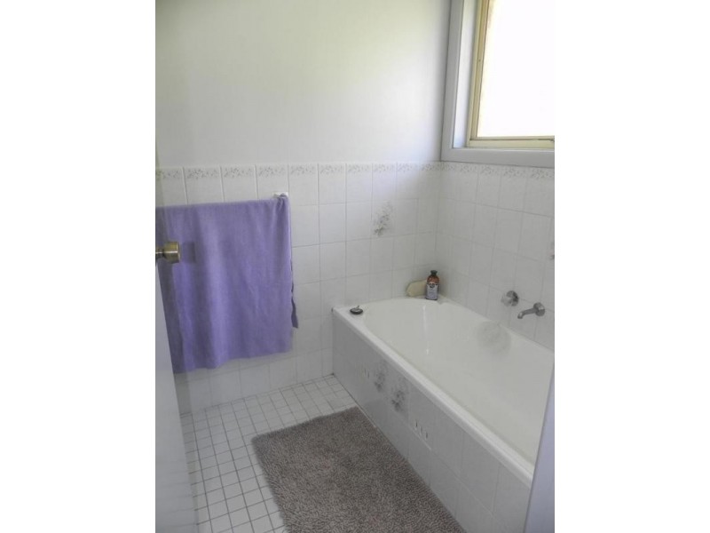 34 Flora Street, Wentworth Falls NSW 2782