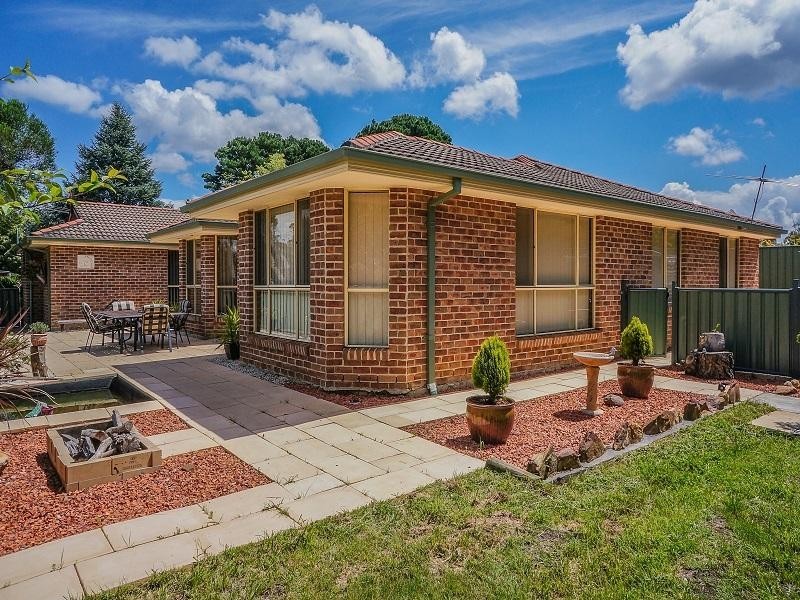 10 Miller Street, Wentworth Falls NSW 2782