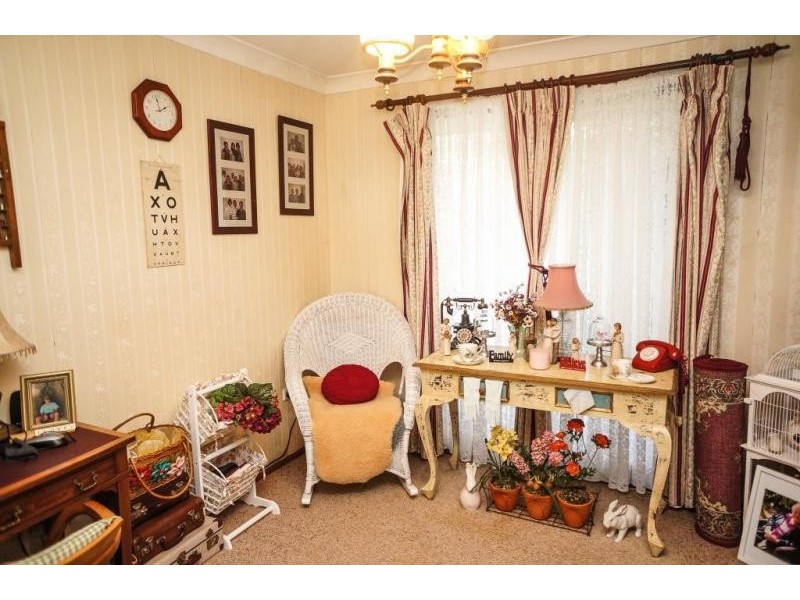 12 Hilltop Avenue, Hazelbrook NSW 2779