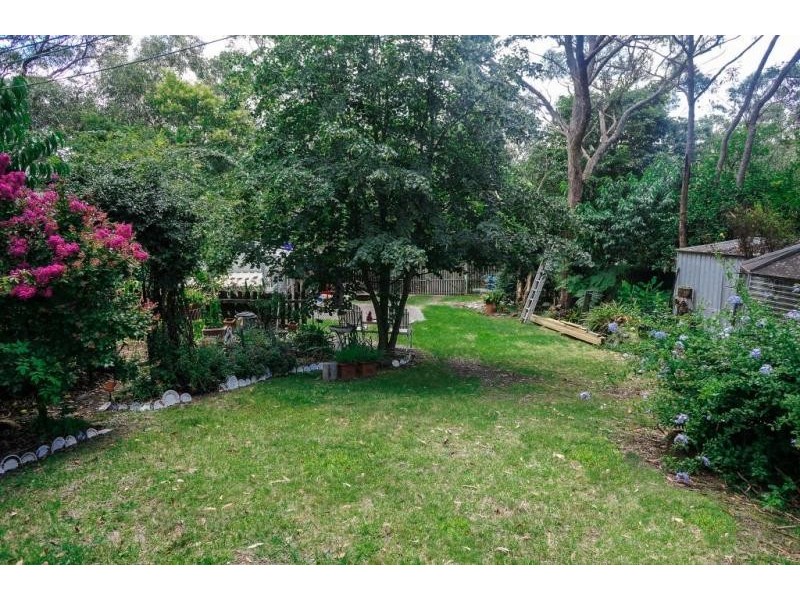 12 Hilltop Avenue, Hazelbrook NSW 2779