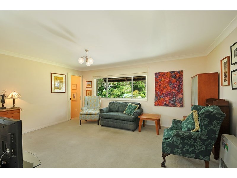 4 Wideview Avenue, Woodford NSW 2778