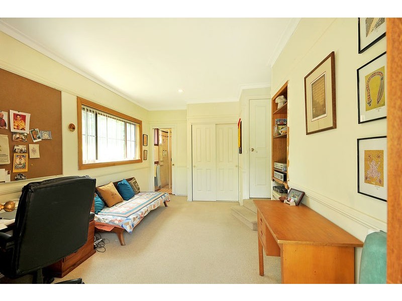 4 Wideview Avenue, Woodford NSW 2778