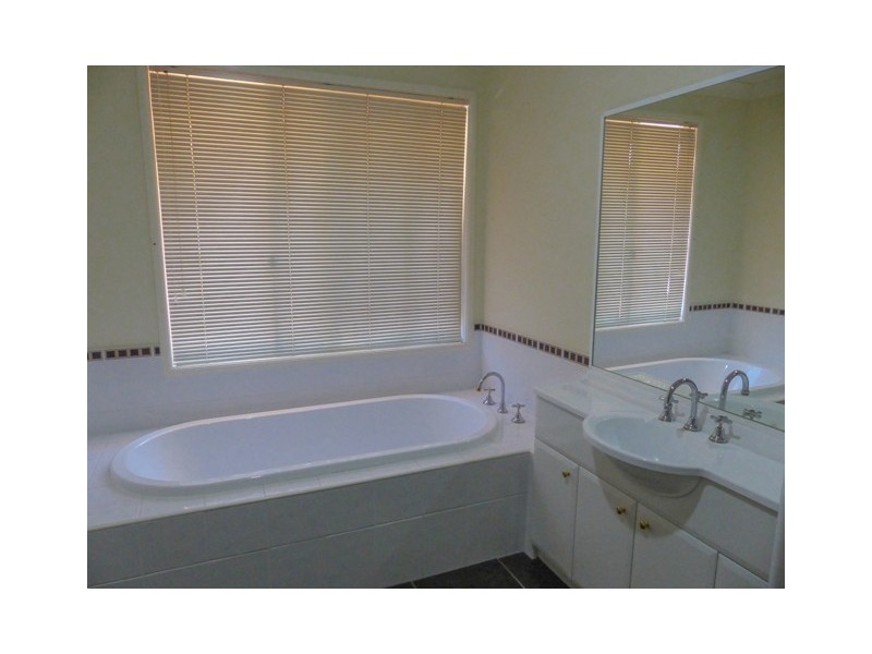 104 Talbot Road, Hazelbrook NSW 2779