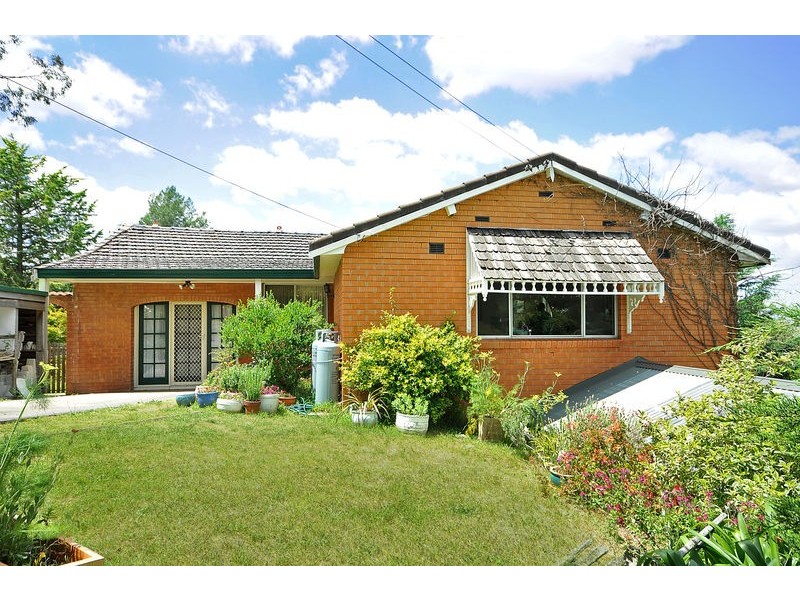 4 Wideview Avenue, Woodford NSW 2778