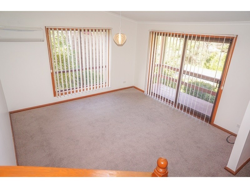 41 Cook Road, Wentworth Falls NSW 2782