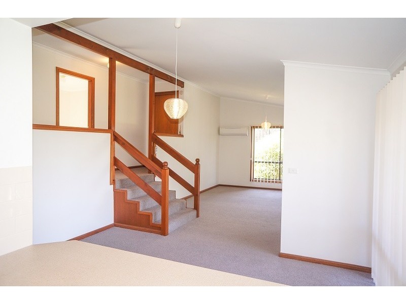 41 Cook Road, Wentworth Falls NSW 2782