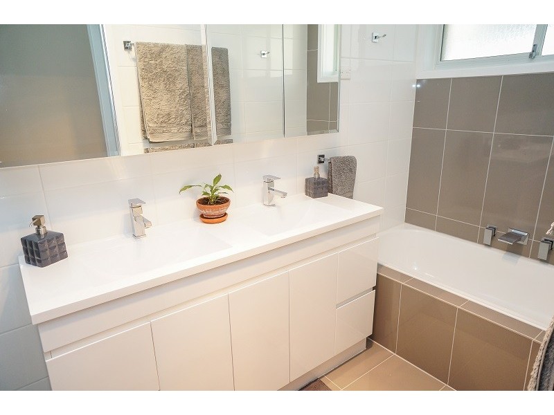 42 Blue Hills Road, Hazelbrook NSW 2779