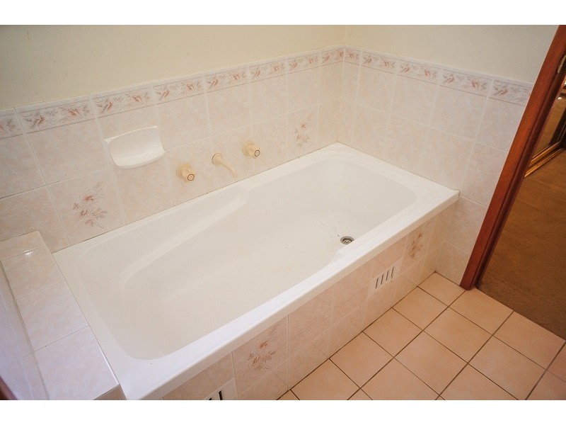 5 Anderson Avenue, Bullaburra NSW 2784