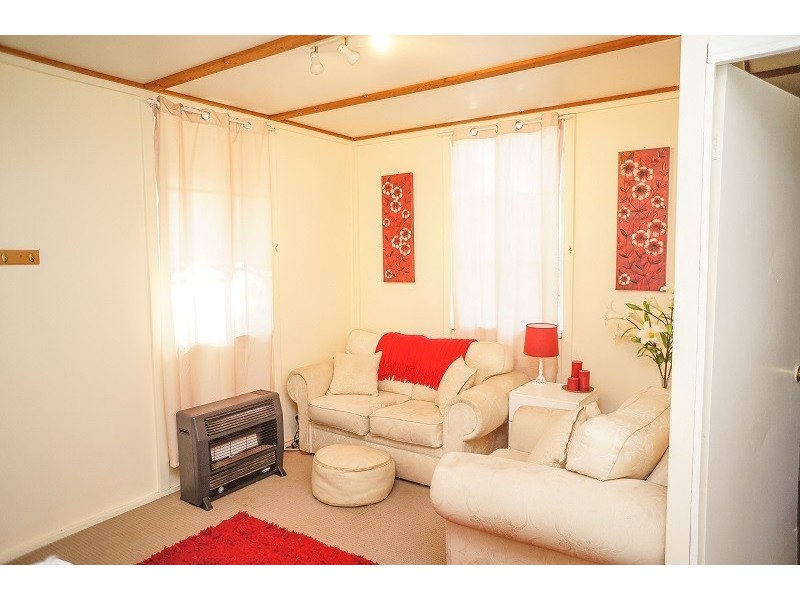 8 Cliff Avenue, Hazelbrook NSW 2779