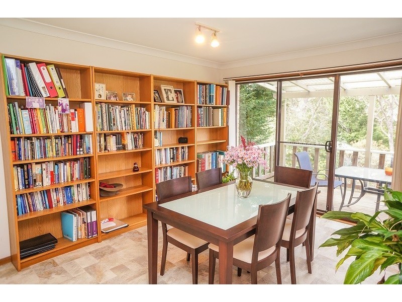 90 Boronia Road, Bullaburra NSW 2784