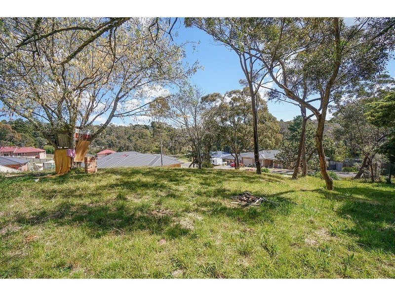 2 Log Bridge Place, Hazelbrook NSW 2779