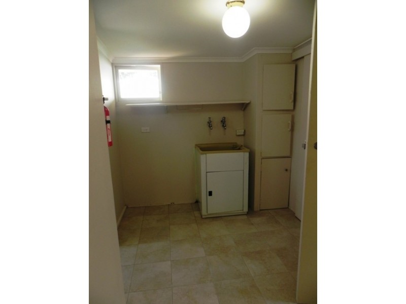 1a Cottle Rd, Bullaburra NSW 2784