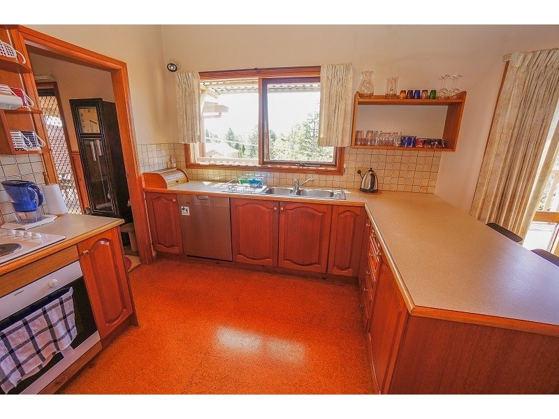 37 Panorama Crescent, Wentworth Falls NSW 2782