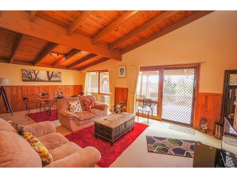 37 Panorama Crescent, Wentworth Falls NSW 2782