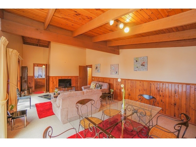 37 Panorama Crescent, Wentworth Falls NSW 2782