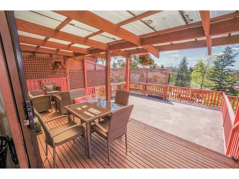 37 Panorama Crescent, Wentworth Falls NSW 2782