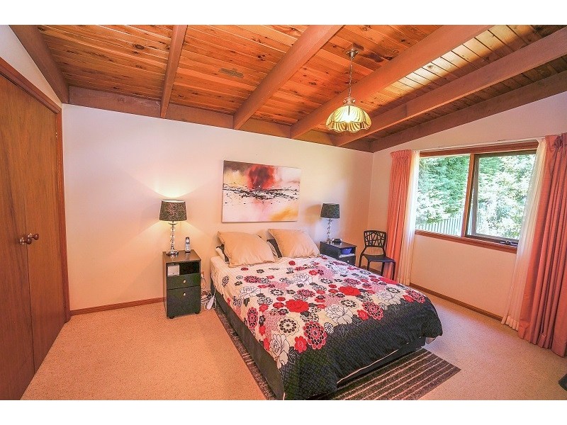 37 Panorama Crescent, Wentworth Falls NSW 2782